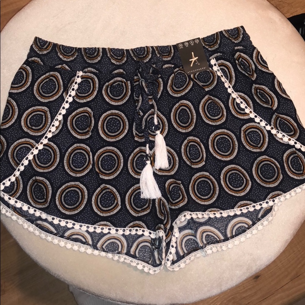 Detailed Tassel Shorts